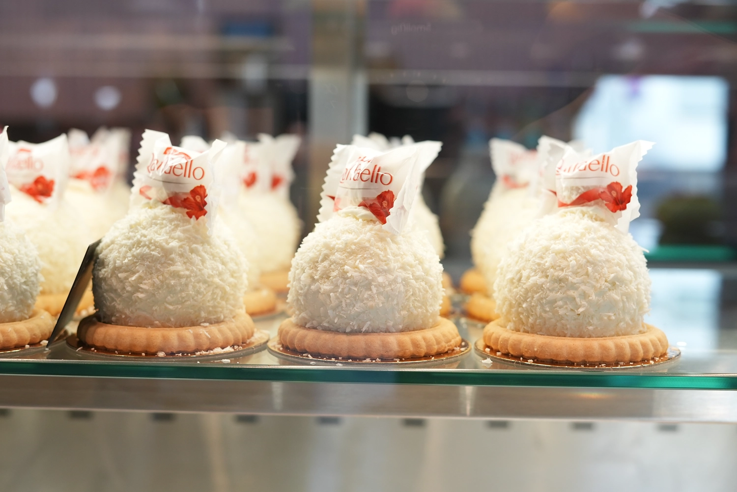 Nelly's Caffe - Hausgemachtes Gebäck